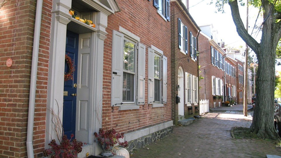 A street in New Castle, Delaware