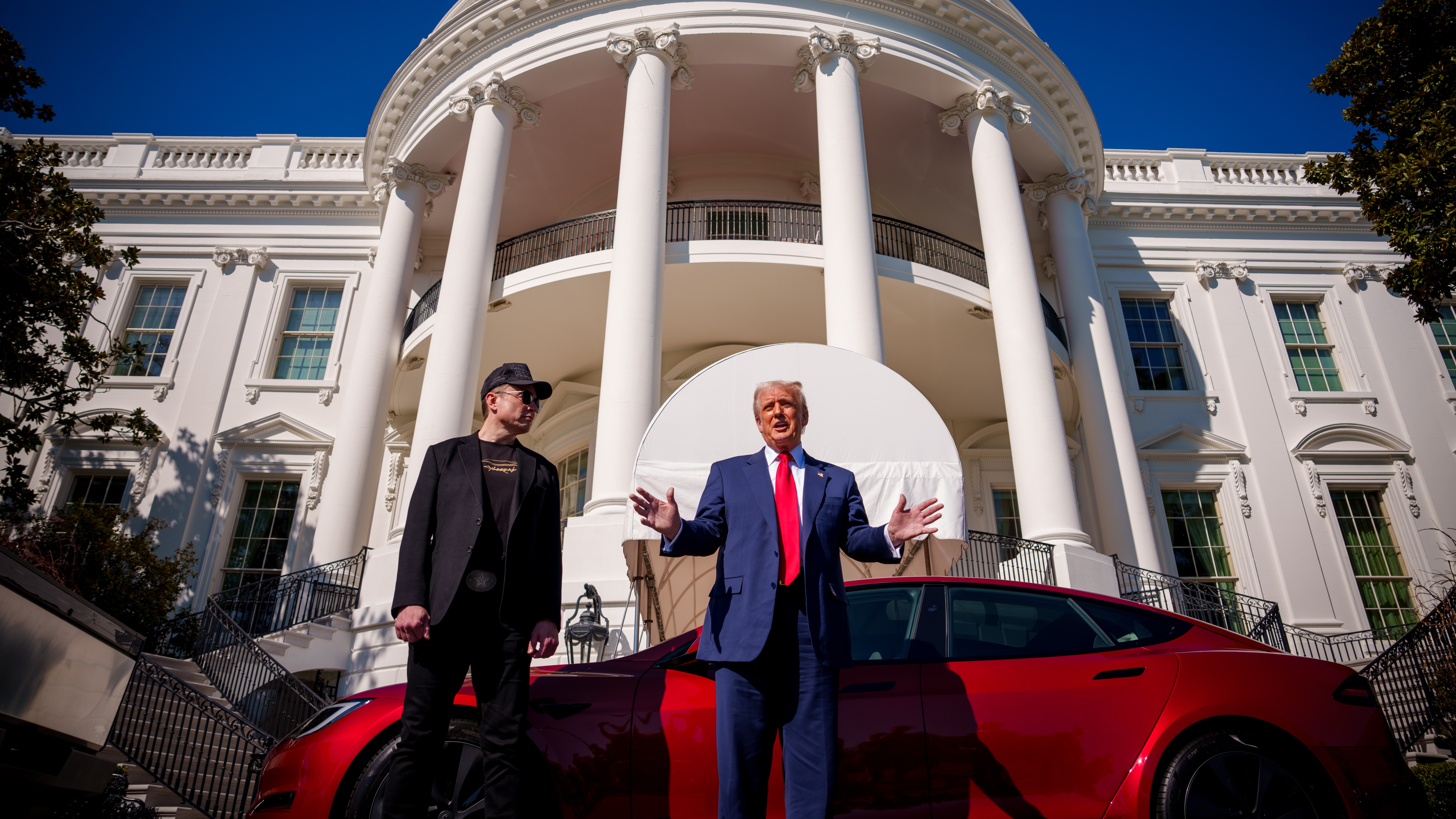 Donald Trump, Tesla Salesman