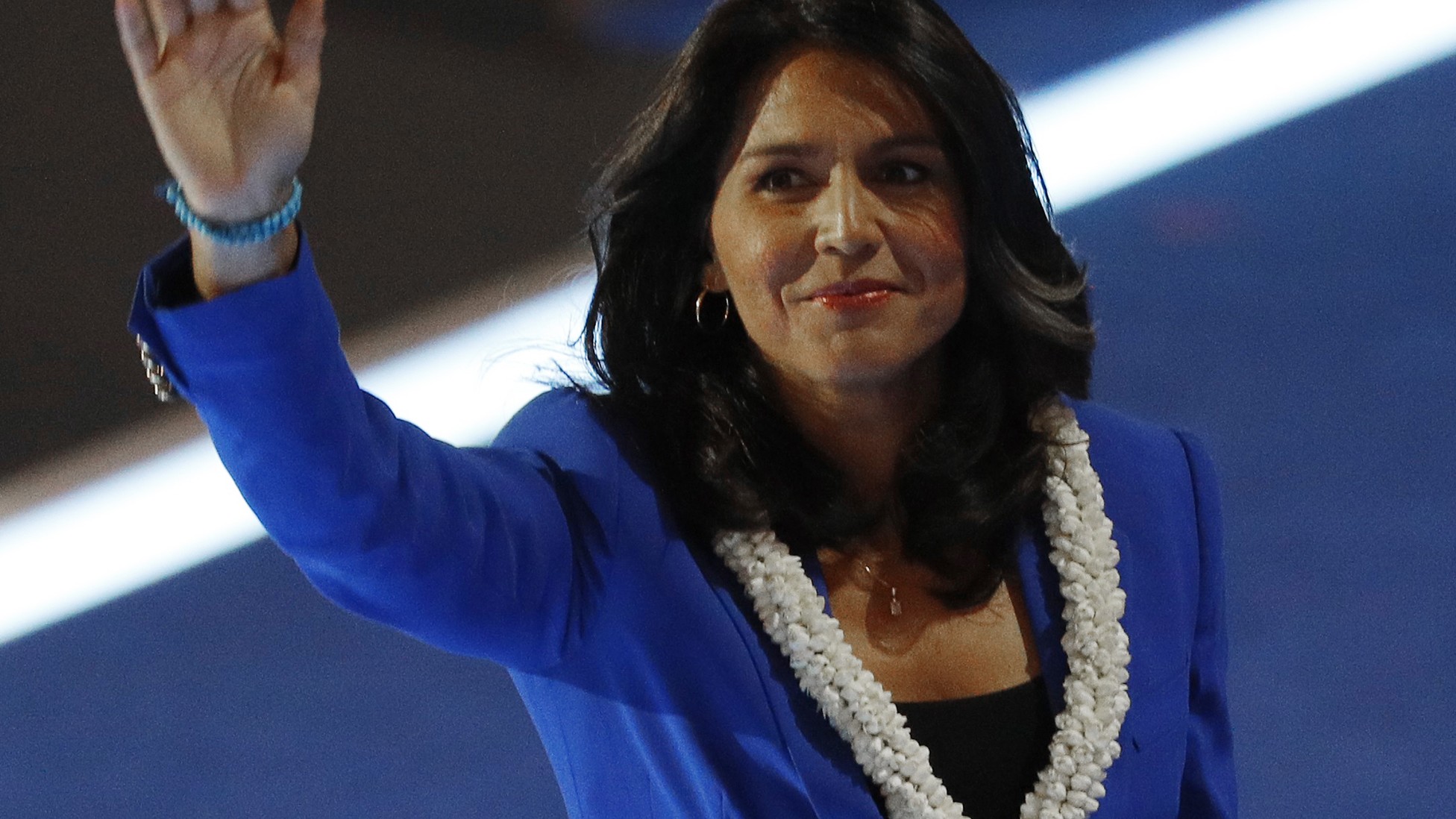 Tulsi Gabbard, the GOP’s Favorite Democrat, Goes to Syria - The Atlantic