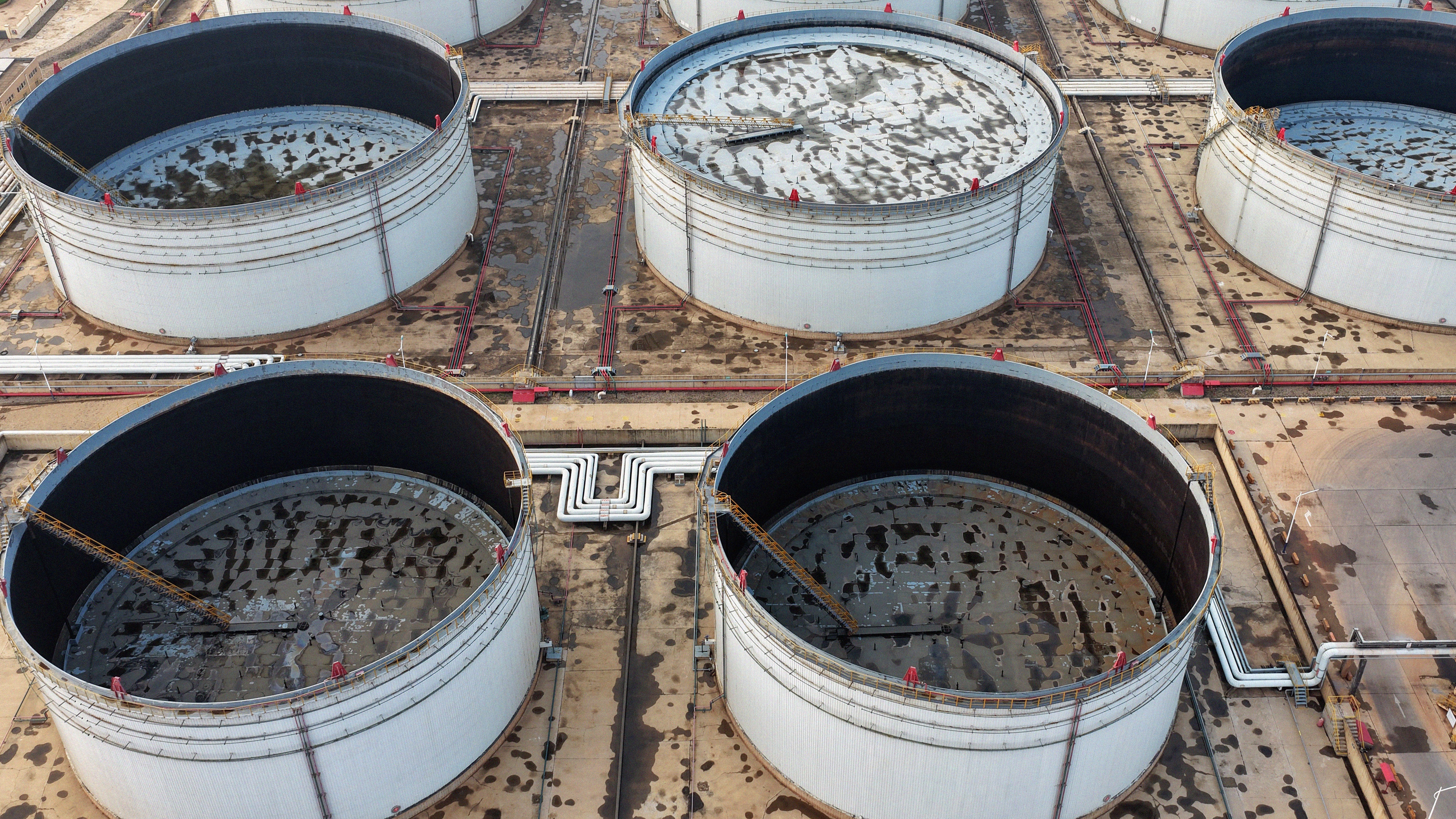China's Mysterious Oil Surge Averts Global Energy Crisis, Leaving Experts Baffled