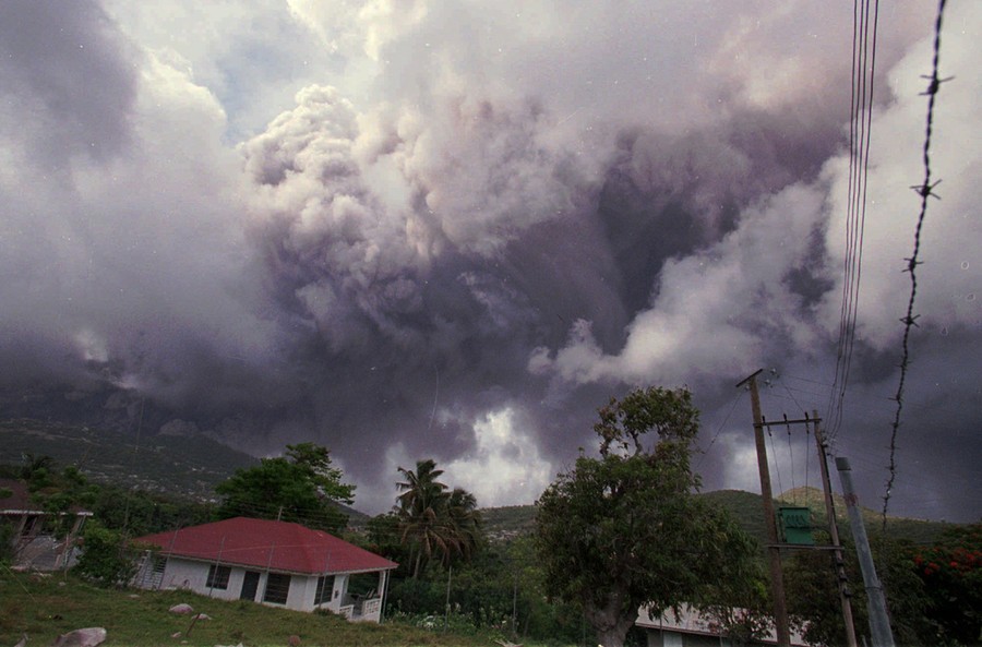 soufriere hills volcano eruption 1997 case study