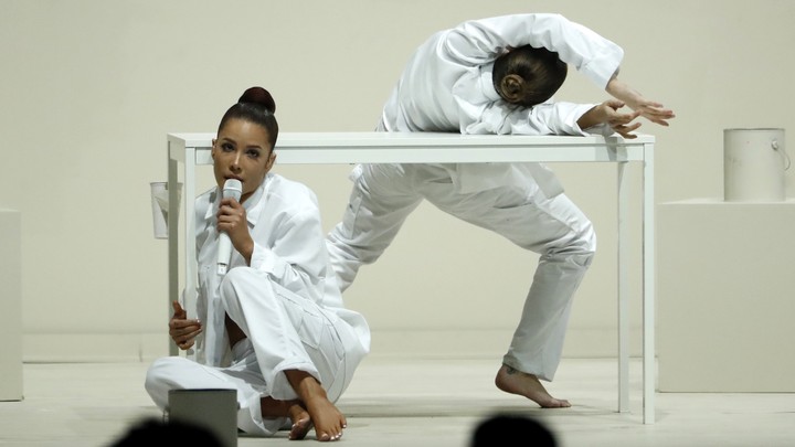 Halsey performs at the 2019 American Music Awards.