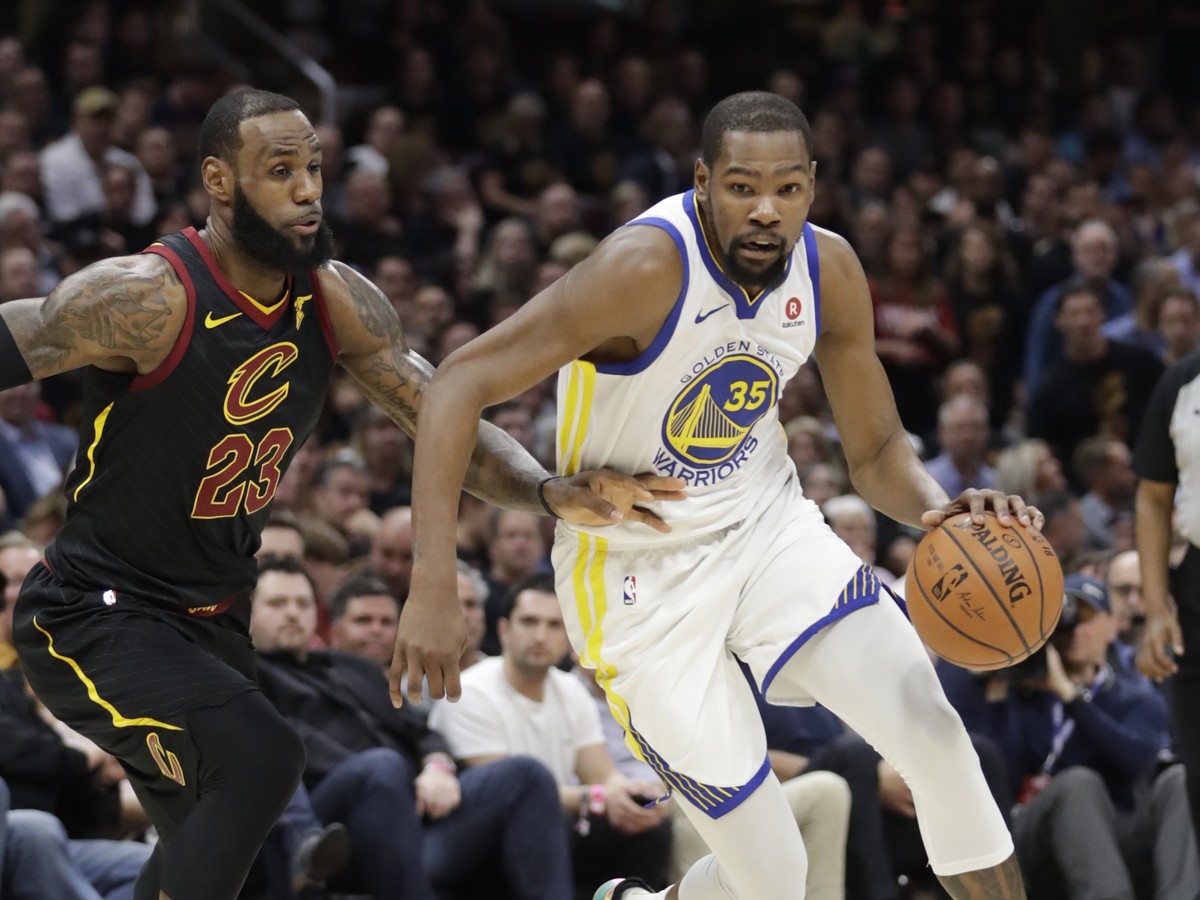 NBA Finals 2018: Golden State Warriors defeat LeBron James and Cleveland  Cavaliers to win third NBA championship in 4 years today - CBS News