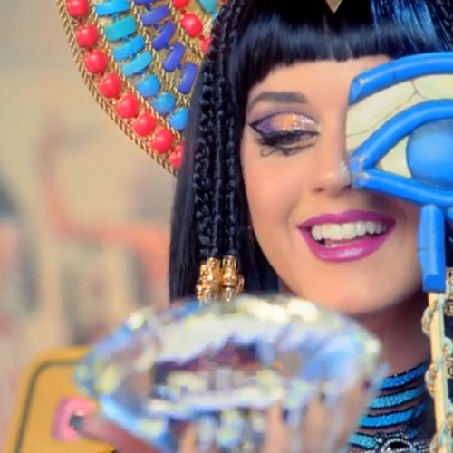 All the Illuminati References in Katy Perry's 'Dark Horse' Video ...