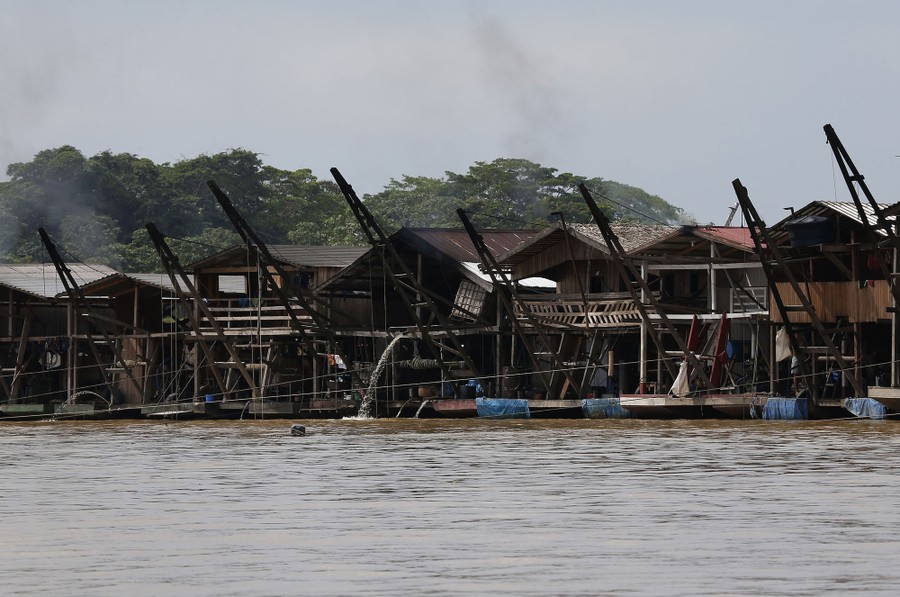 Photos: A Crackdown on Illegal Gold Dredging in Brazil - The Atlantic