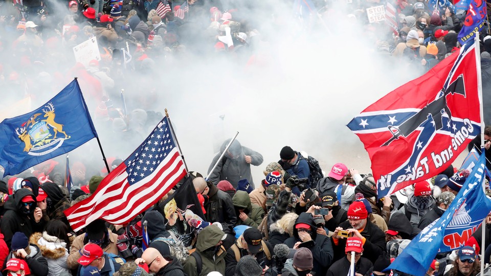 A crowd of pro-Trump supporters