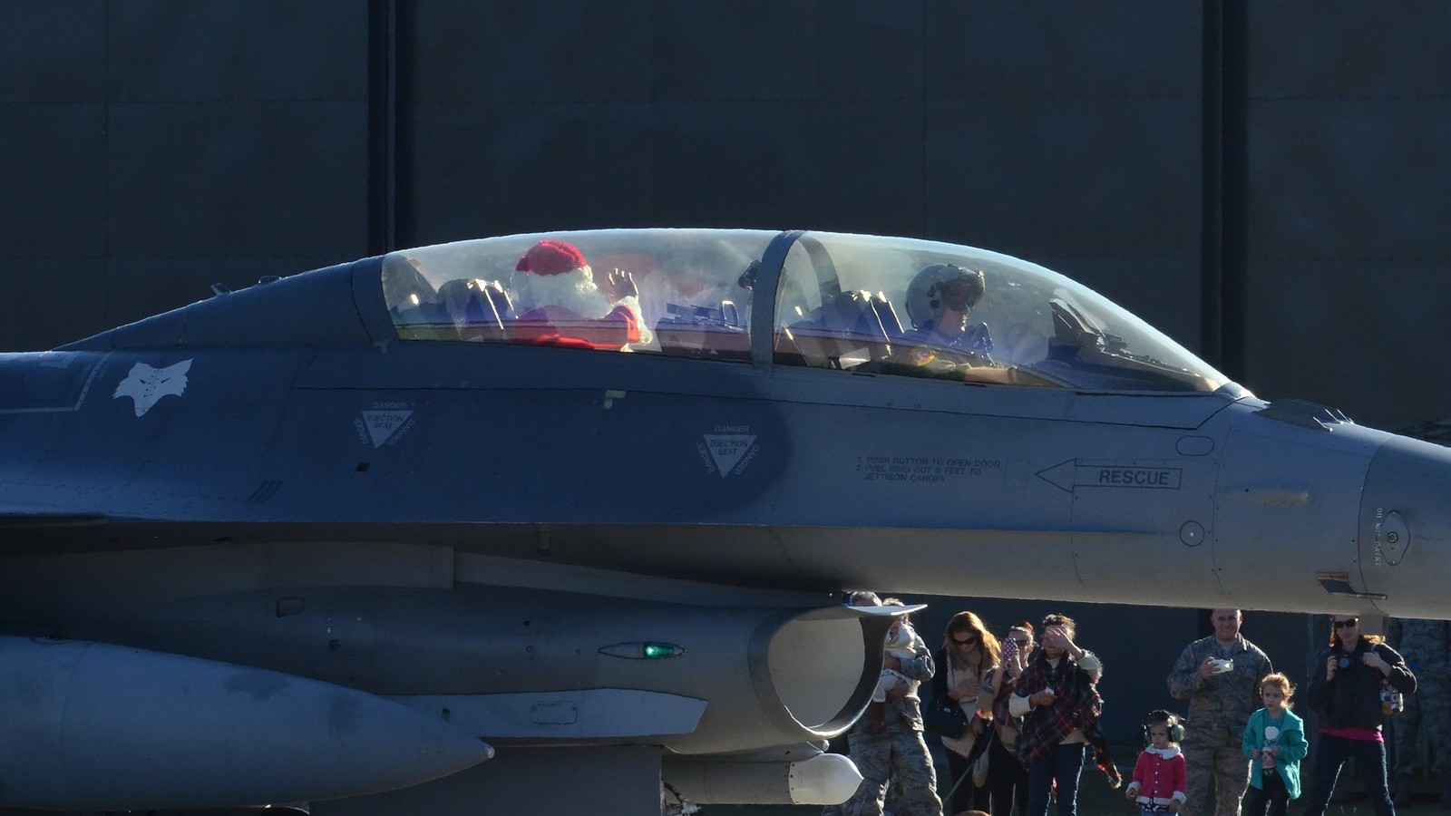 NORAD ready to track Santa's flight for 67th year > Air Force