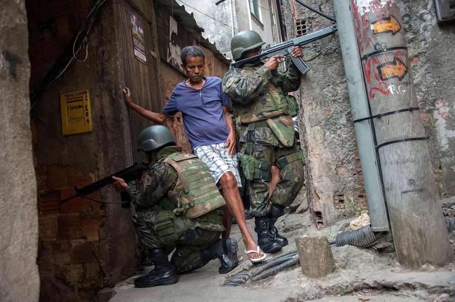 Army Troops Deployed In Rio Slum To Fight Drug Gang Violence The Atlantic