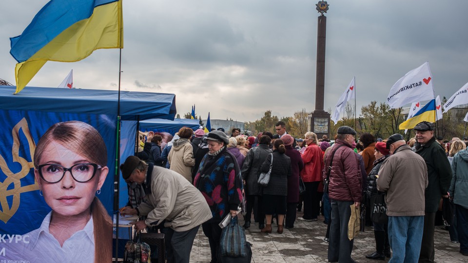 People attend a rally in support of Tymoshenko in eastern Ukraine.