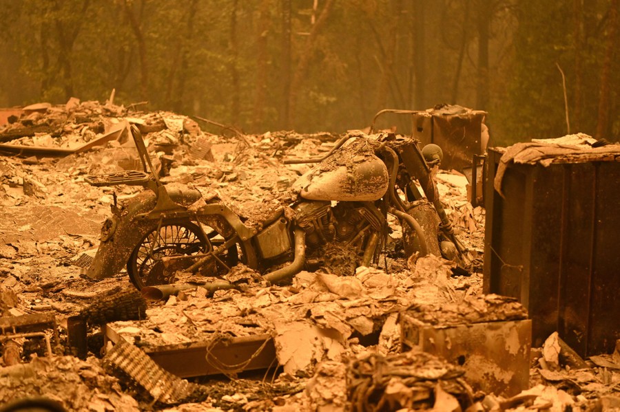 Photos of California’s Dixie Fire The Atlantic