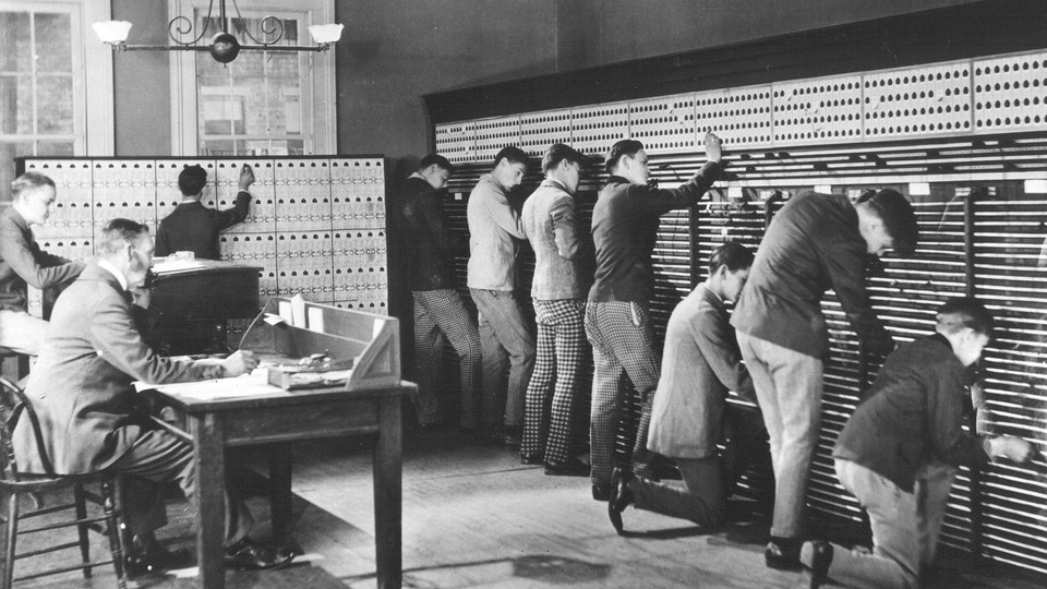 1920s telephone operator