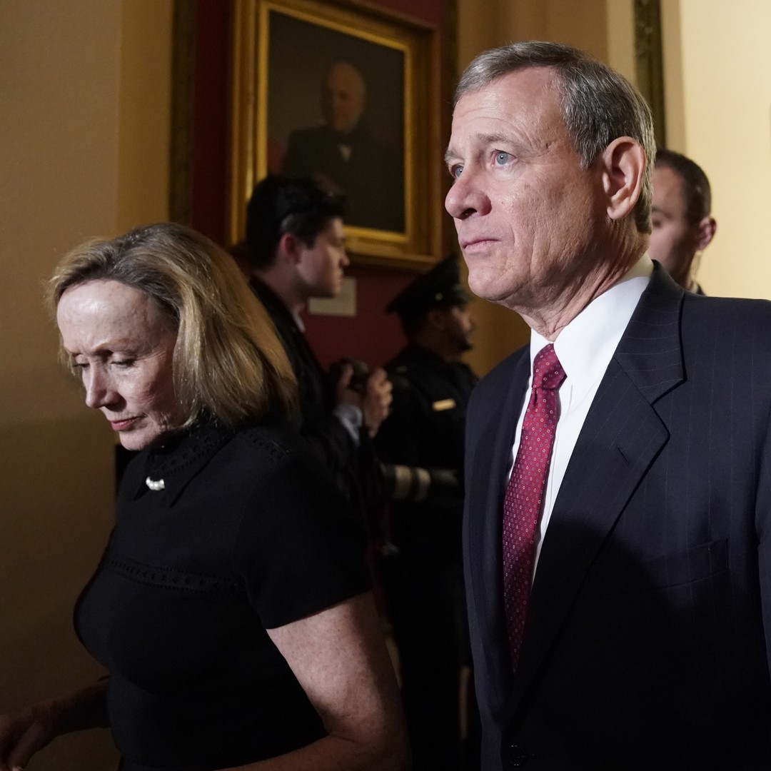 Chief Justice John Roberts Isn T Really A Moderate The Atlantic Chief Justice John Roberts Isn T Really A Moderate The Atlantic