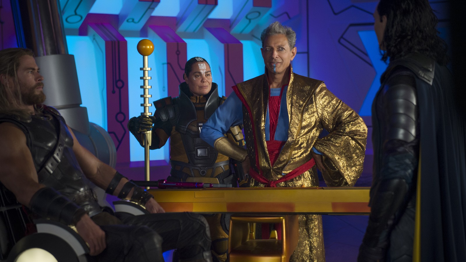 ENE REVIEW: 'Ragnarok' about Thor, Loki, Entertainment