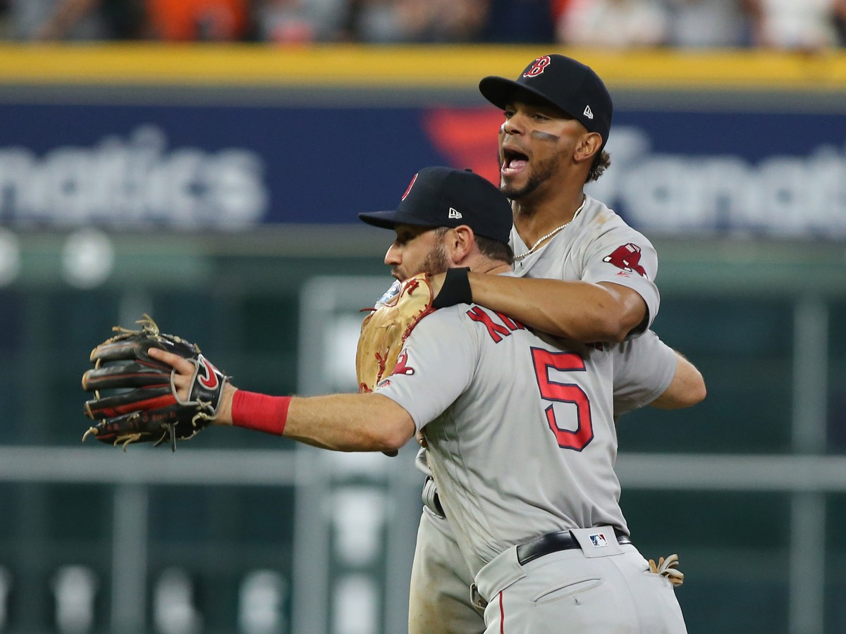 Red Sox Roll to World Series Victory