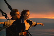 A still from "Titanic": Jack and Rose standing at the prow of the ship