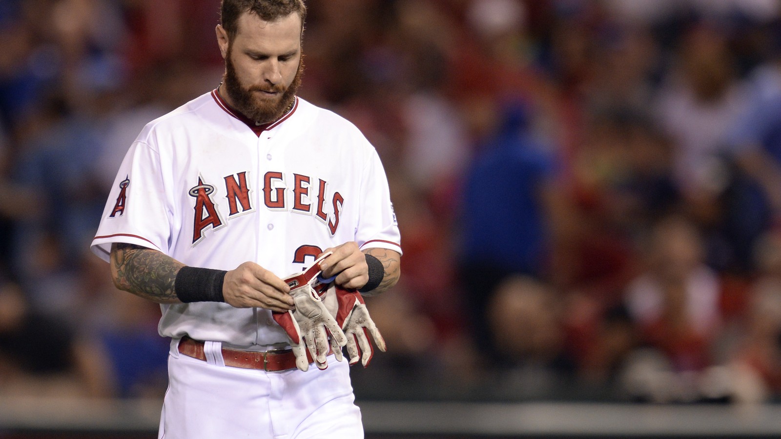 Josh Hamilton's Relapse Reveals Baseball's Double Standard on Drugs - The  Atlantic