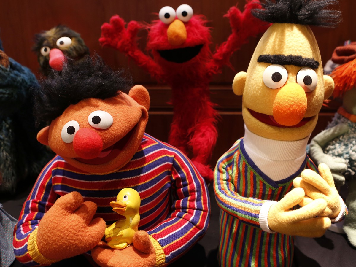 Watch 'Sesame Street' Muppets Answer More of the Web's Most