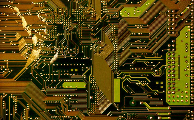 When Cyberthieves Attack: Turning Points in Safeguarding Online Secrets