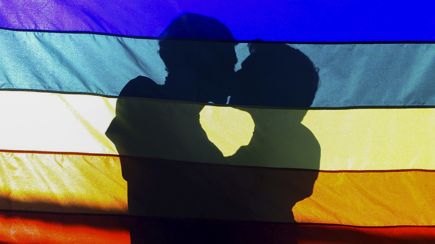 2015 Supreme Court case legalized same-sex marriage nationwide