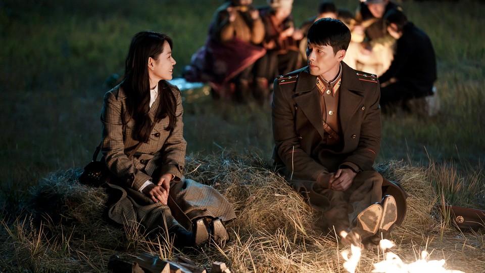 A still of Yoon Se-ri and Ri Jeong Hyeok from the K-drama 'Crash Landing on You'