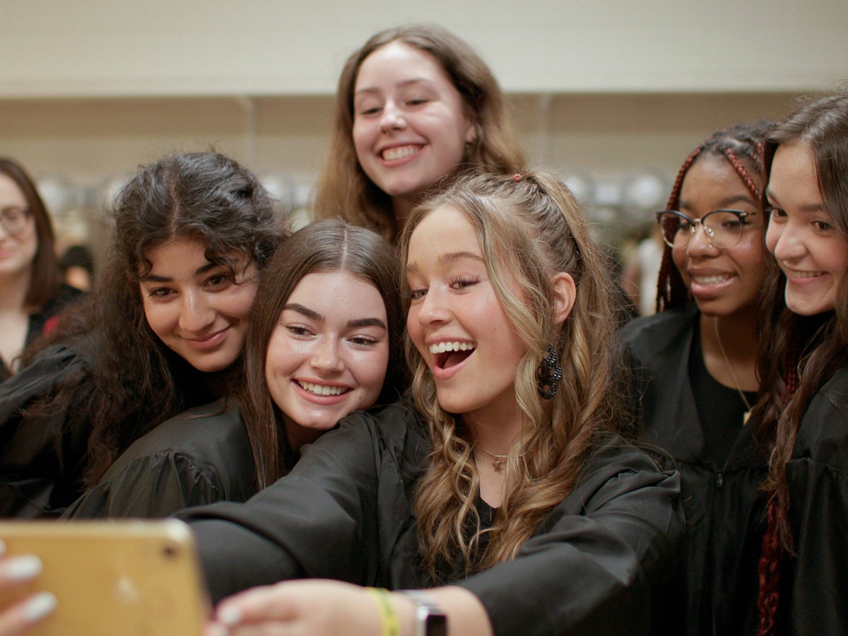 The Paradox That Animates  