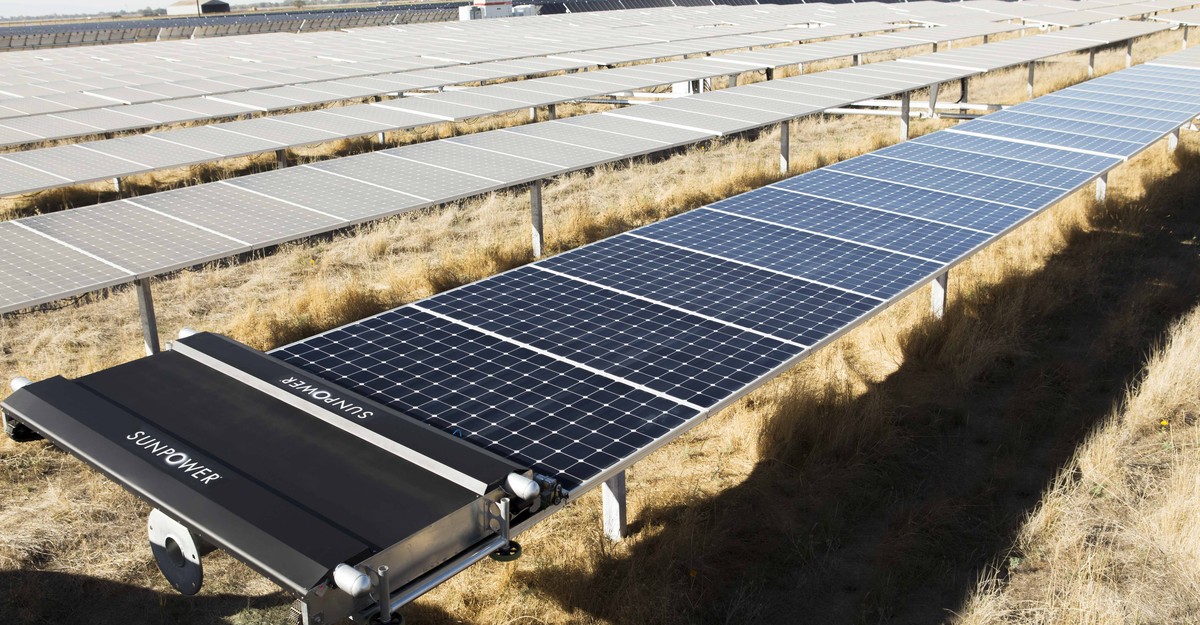 Солнечная электростанция мощностью 30 мвт. Monocrystalline solar panels. Sun power. Sun power. Солнечные электростанции солар системс.