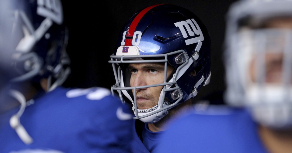 The Giants and Eli Manning Stumble Toward the End of an Era - The