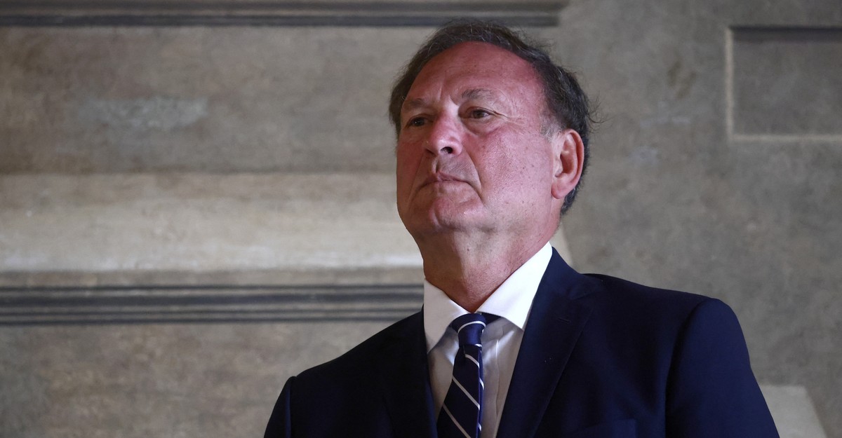 cdn.theatlantic.com image