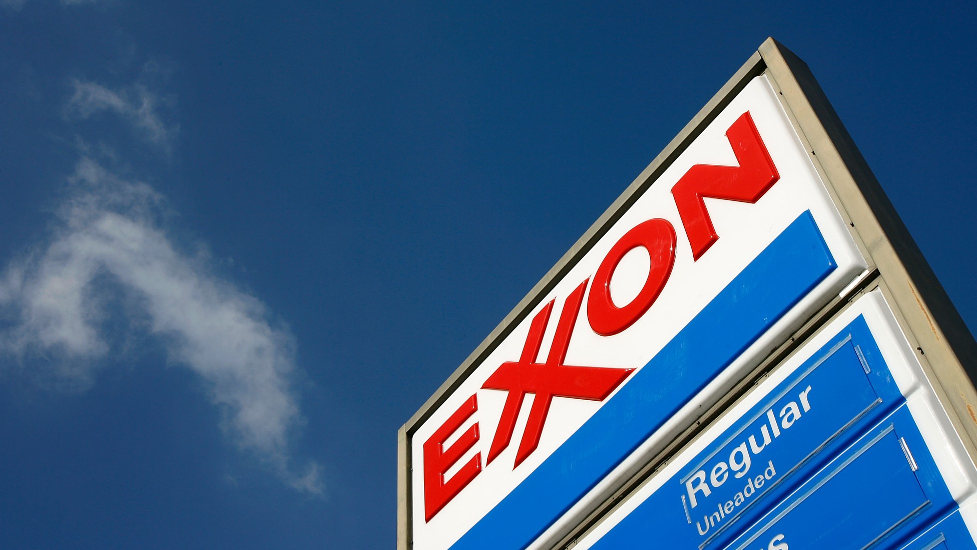 Exxon Blasts Movement to Divest From Fossil Fuels The Atlantic