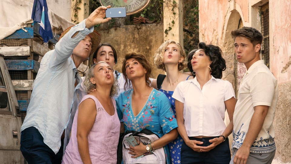 The characters of “My Big Fat Greek Wedding 3” take a selfie