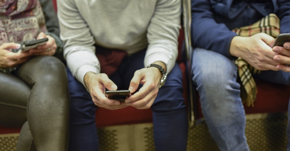 How To Date Without Dating Apps The Atlantic