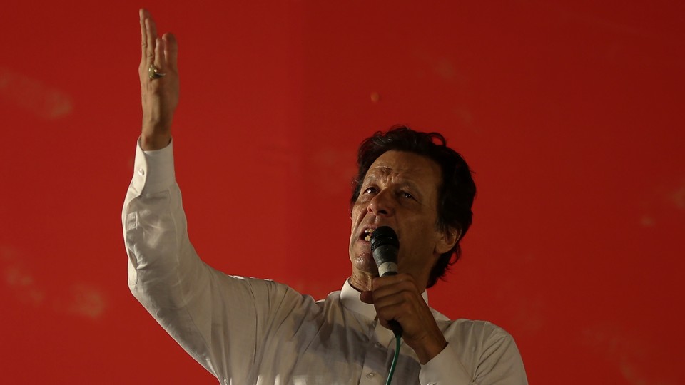 Imran Khan addresses his supporters