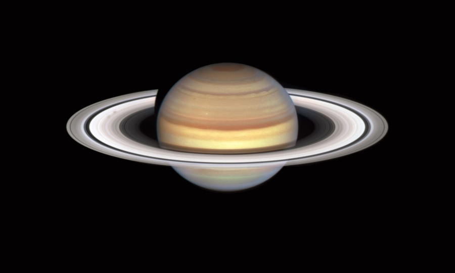 A view of the planet Saturn and its rings
