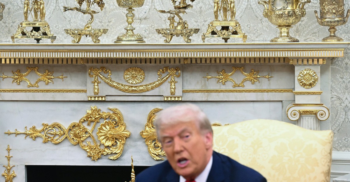 https://cdn.theatlantic.com/thumbor/C07jcmzkQb2pmeWOAvQLhCQ_FGY=/5x170:3999x2250/1200x625/media/img/mt/2026/06/2026_06_03_Hed_Donald_Trumps_Superficiality_Is_Bone_Deep_Jonathan_Chait/original.jpg