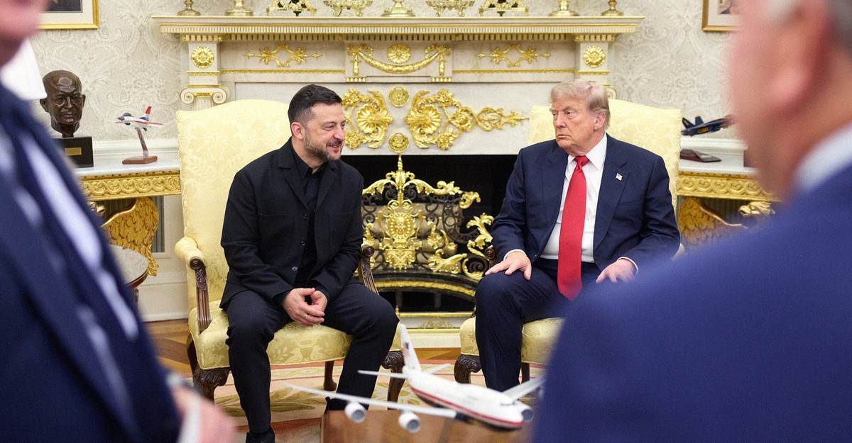 https://cdn.theatlantic.com/thumbor/CHqHIAgY87_mVtfjtvp8sZJC1QA=/1x85:3994x2165/1200x625/media/img/mt/2026/07/2026_07_30_Ukraine_Has_a_Plan_to_Survive_Winter_but_it_Depends_on_Trump_and_Musk_Simon_Shuster_Missy_Ryan/original.jpg