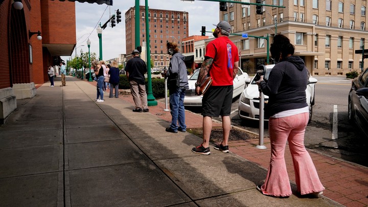 People waiting in line to file for unemployment in Arkansas