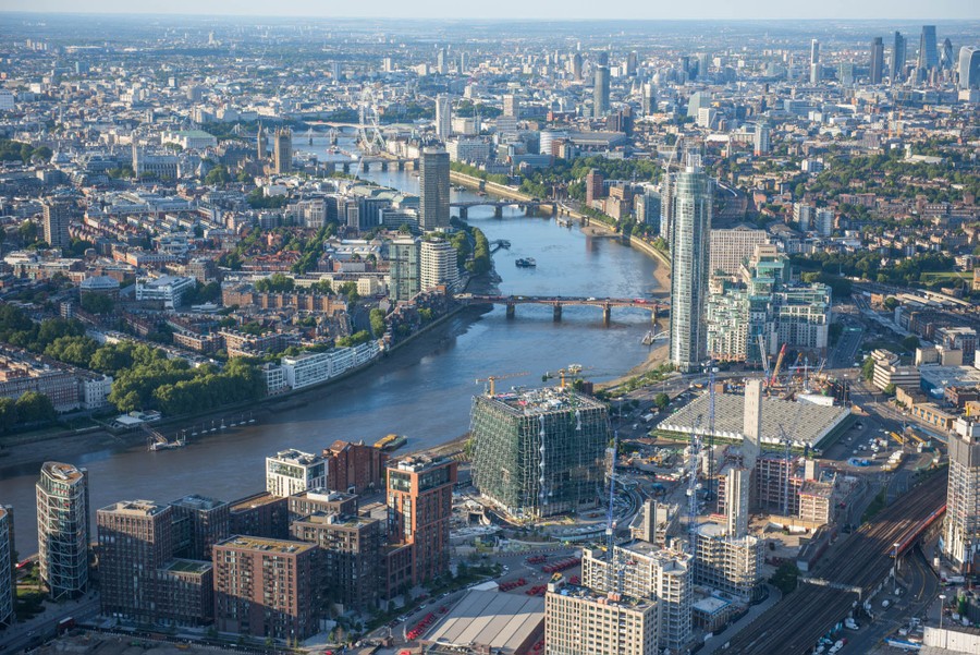 Jason Hawkes Aerial Photos London - The Atlantic