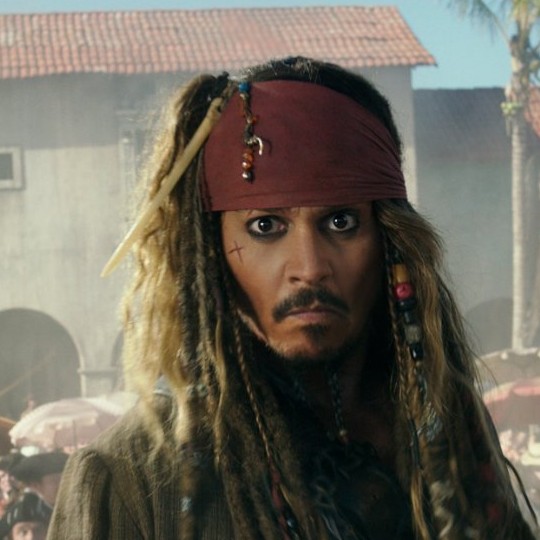 Pirates of the Caribbean 5': Brenton Thwaites Plays Will Turner's Son