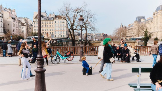 An Innocent Abroad in Mark Twain’s Paris