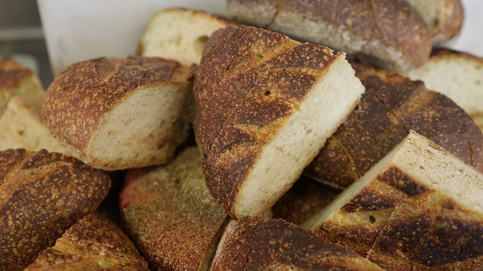 Scientists Pit Sourdough Against White Bread With Surprising Results The Atlantic