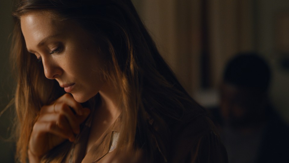 Elizabeth Olsen plays Leigh, a widow, in Facebook Watch's 'Sorry for Your Loss.'