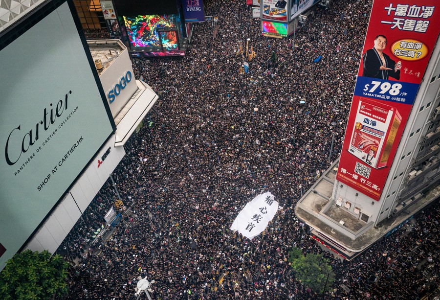 Hong Kong Protesters Return to the Streets: Photos - The Atlantic