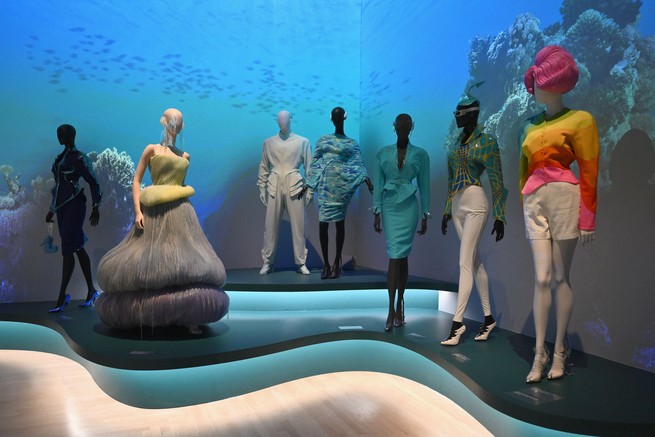 a snapshot of the Brooklyn Museum's Thierry Mugler exhibit