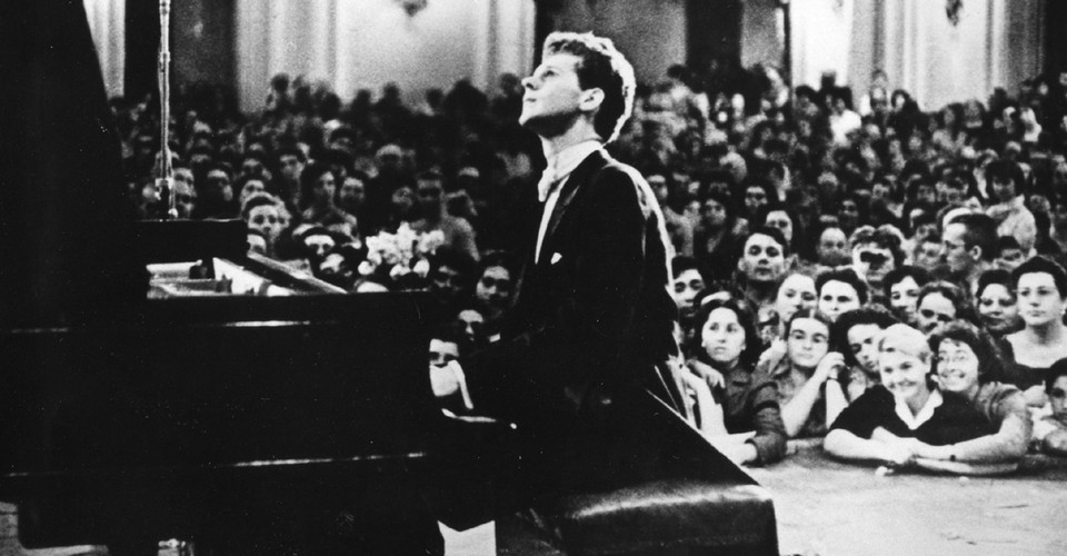 Review Moscow Nights The Van Cliburn Story How One Man And His