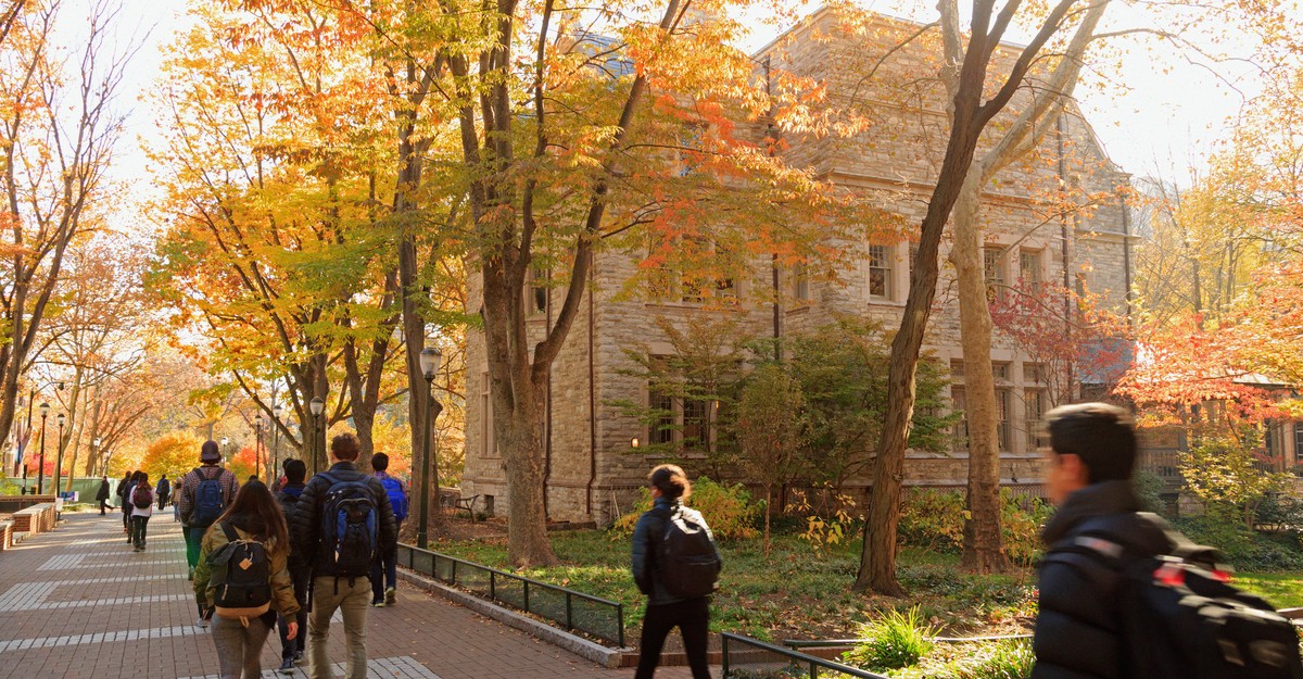 cdn.theatlantic.com image