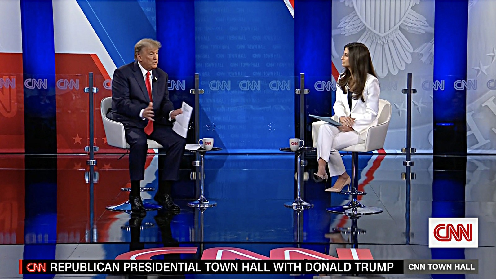 Cnn town hall sales tonight live stream