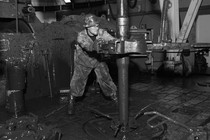 photo of oil-rig crewmember working in North Dakota