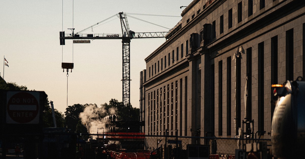 The Markets Won’t Save the Fed From Trump