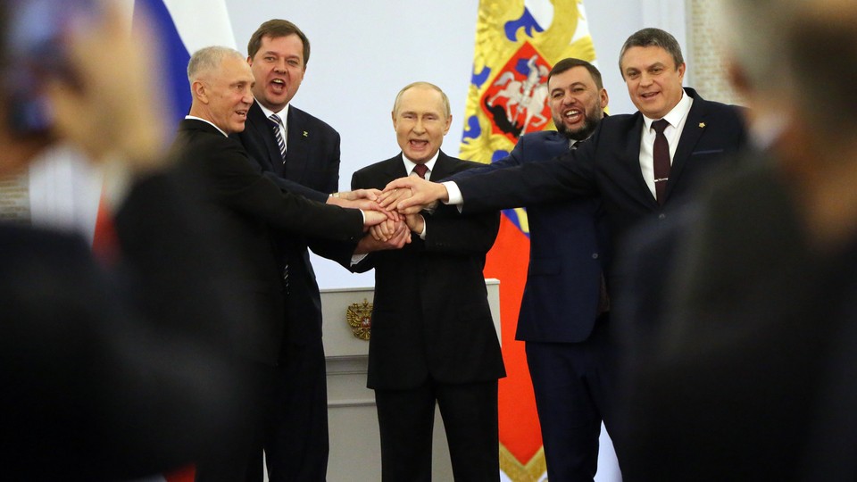 Vladimir Putin meeting with Moscow-appointed heads of four annexed Ukrainian regions