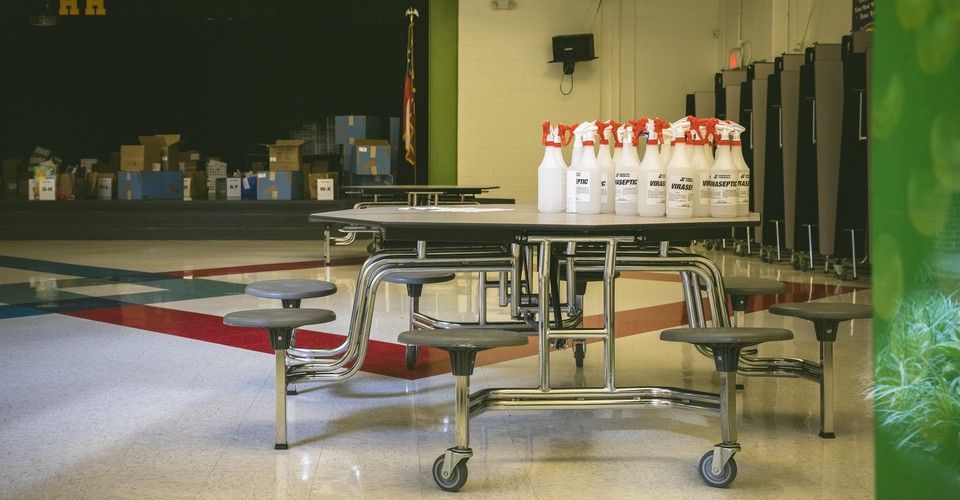 I'm a Nurse in New York. Teachers Should Do Their Jobs, Just Like I Did.